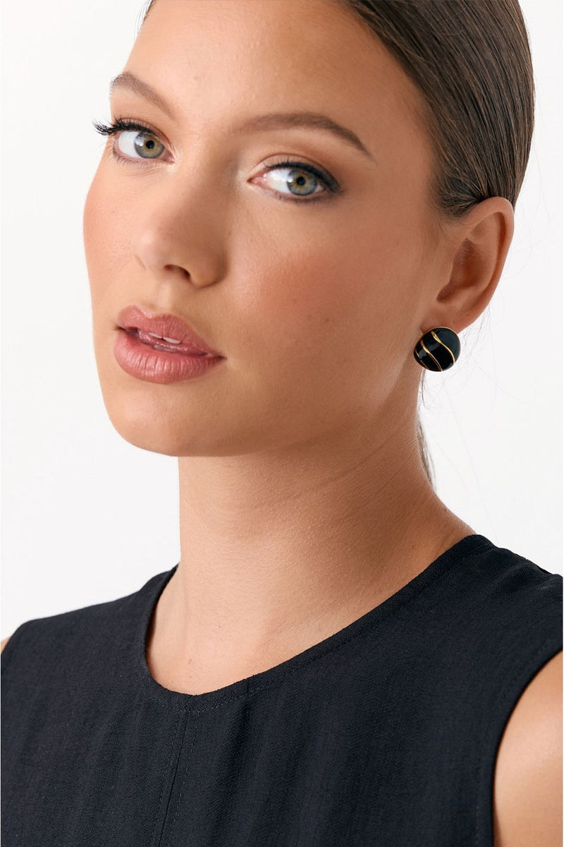 Irregular Stripe Stud Earring Black