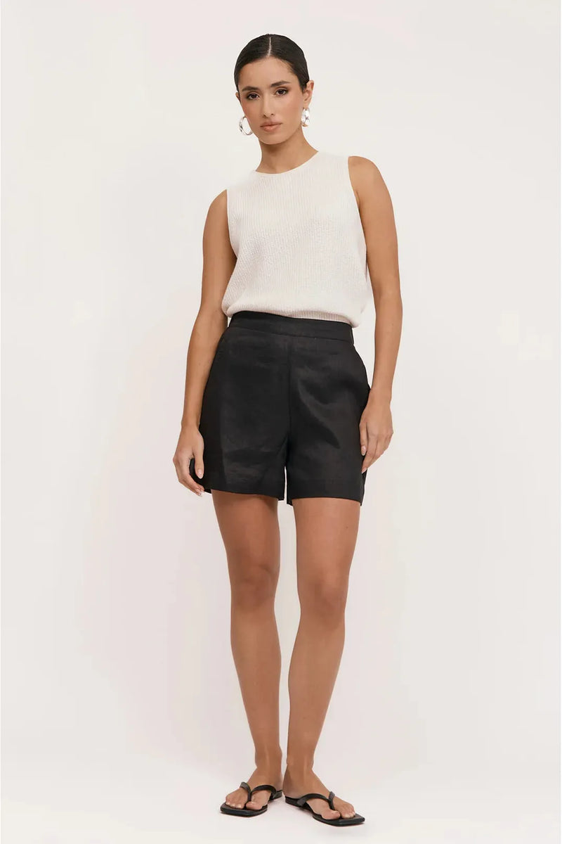 Trinity Linen Short Black